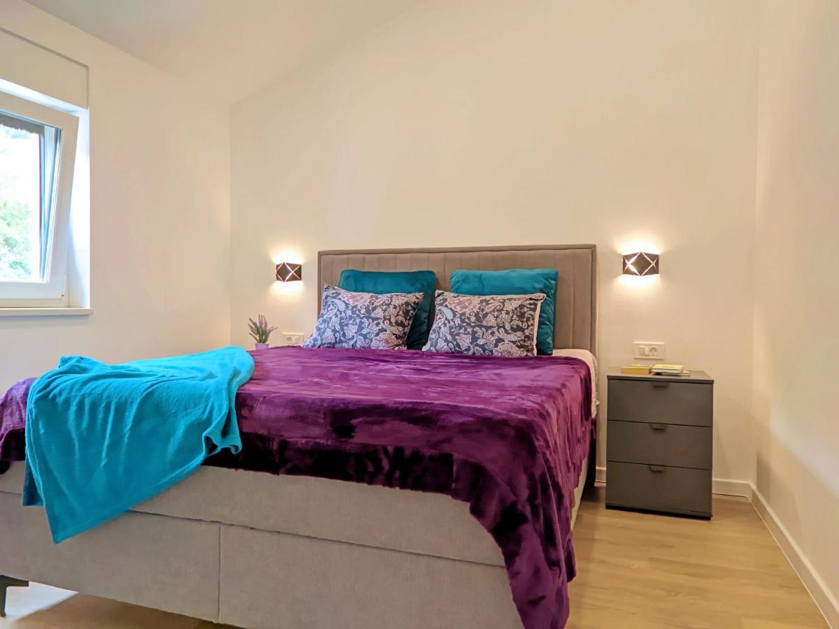 Luxury Sunrise Jacuzzi Apts, 50 M From The Beach Kali Exteriér fotografie