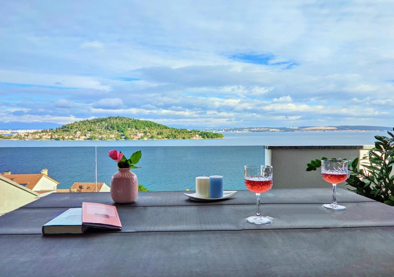 Luxury Sunrise Jacuzzi Apts, 50 M From The Beach Kali Exteriér fotografie